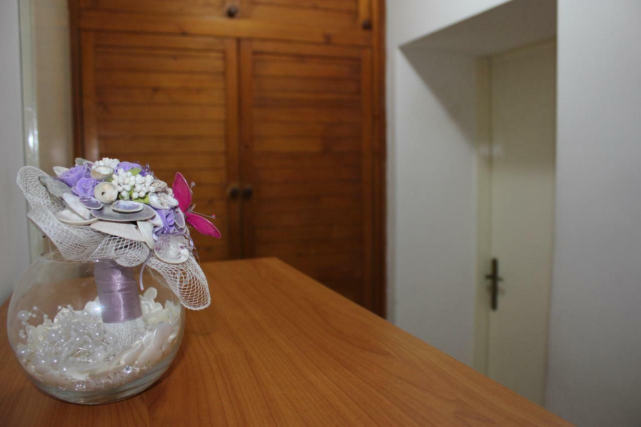 Apartman Tafra 오미스 외부 사진